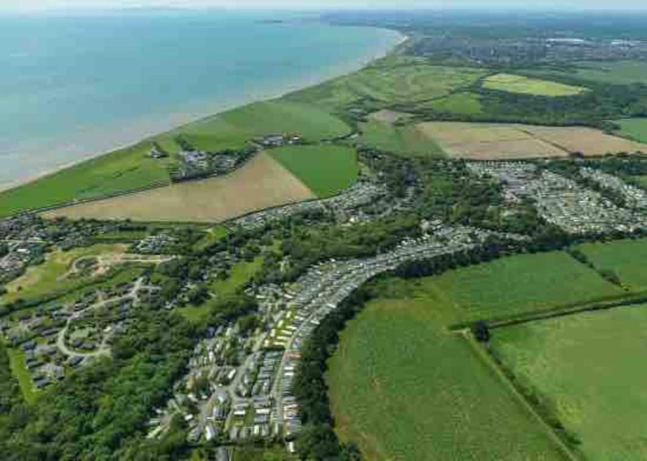 Heavenly Haven Ξενοδοχείο Lymington Εξωτερικό φωτογραφία